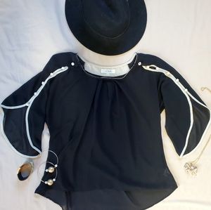 Umgee Sheer Black Top